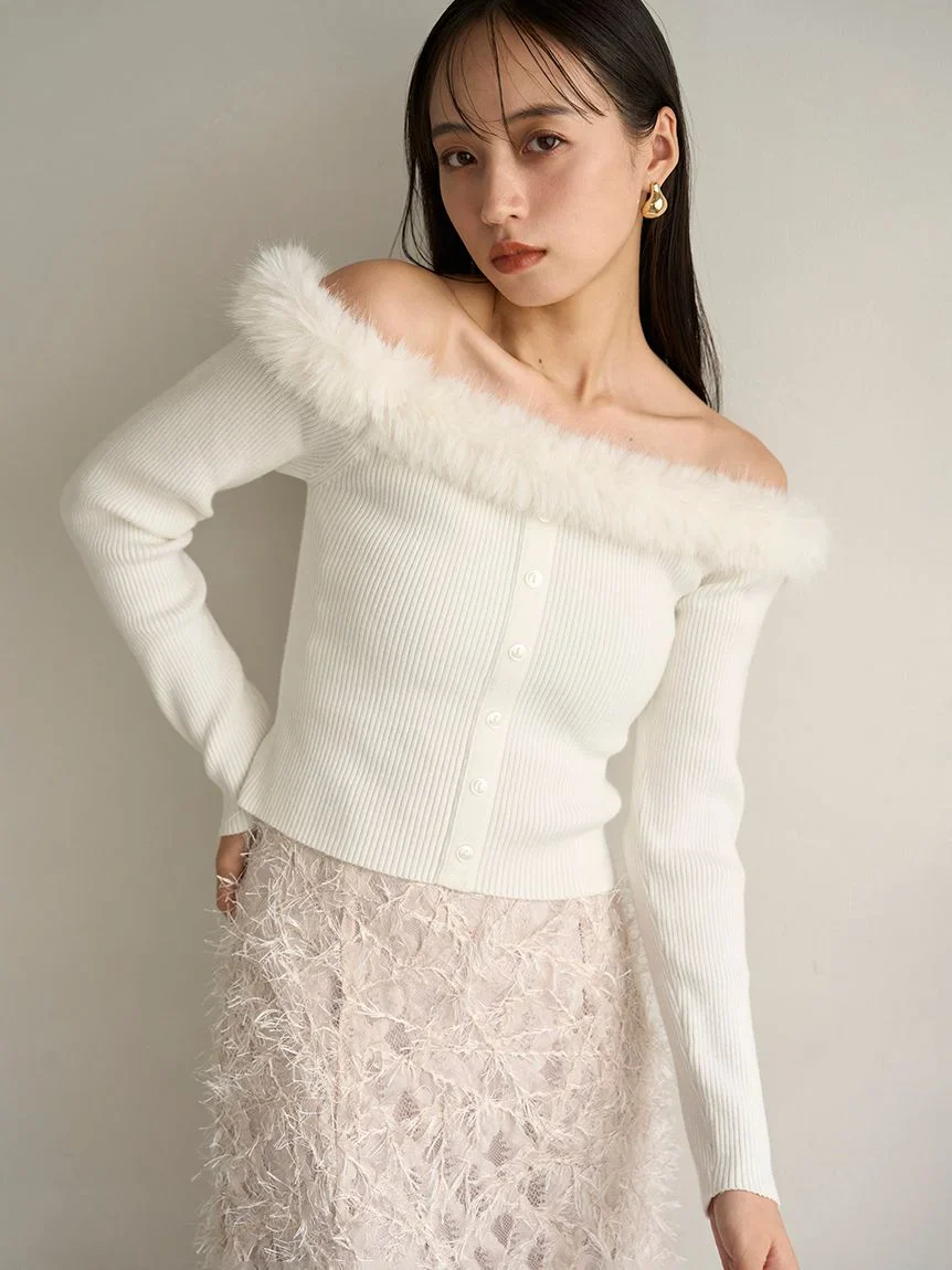 Sustainable Decollete Fur Knit Pullover 19 Sustainable Decollete Fur Knit Pullover