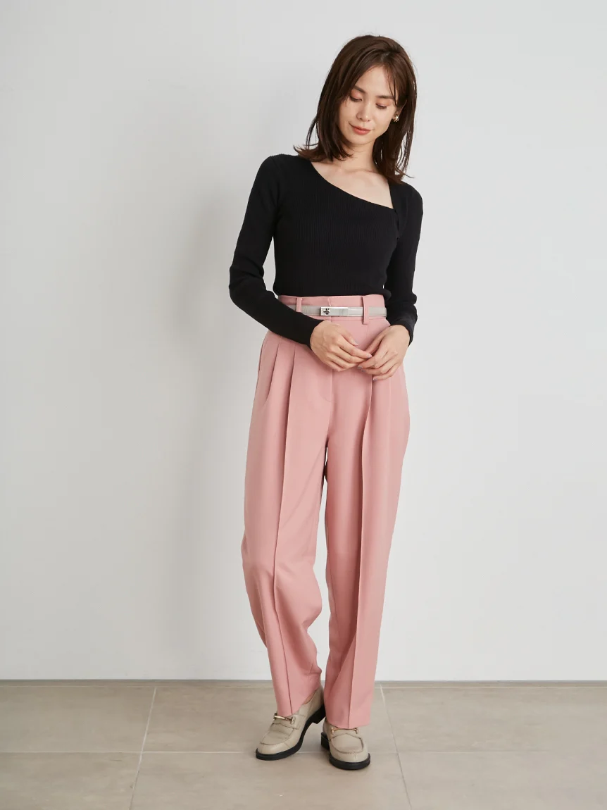 Tapered High Waist Tuck Pants