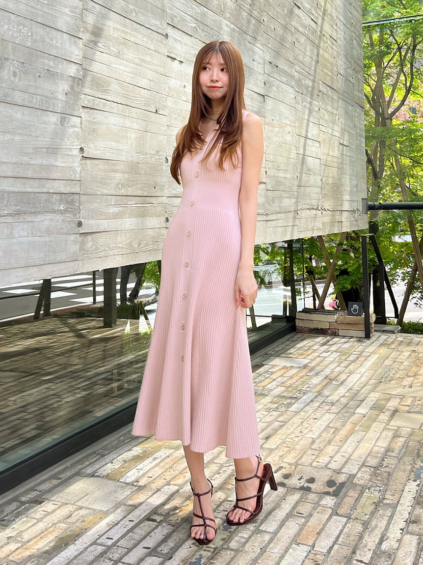 Front-buttoned Knit Dress 13 Front-buttoned Knit Dress